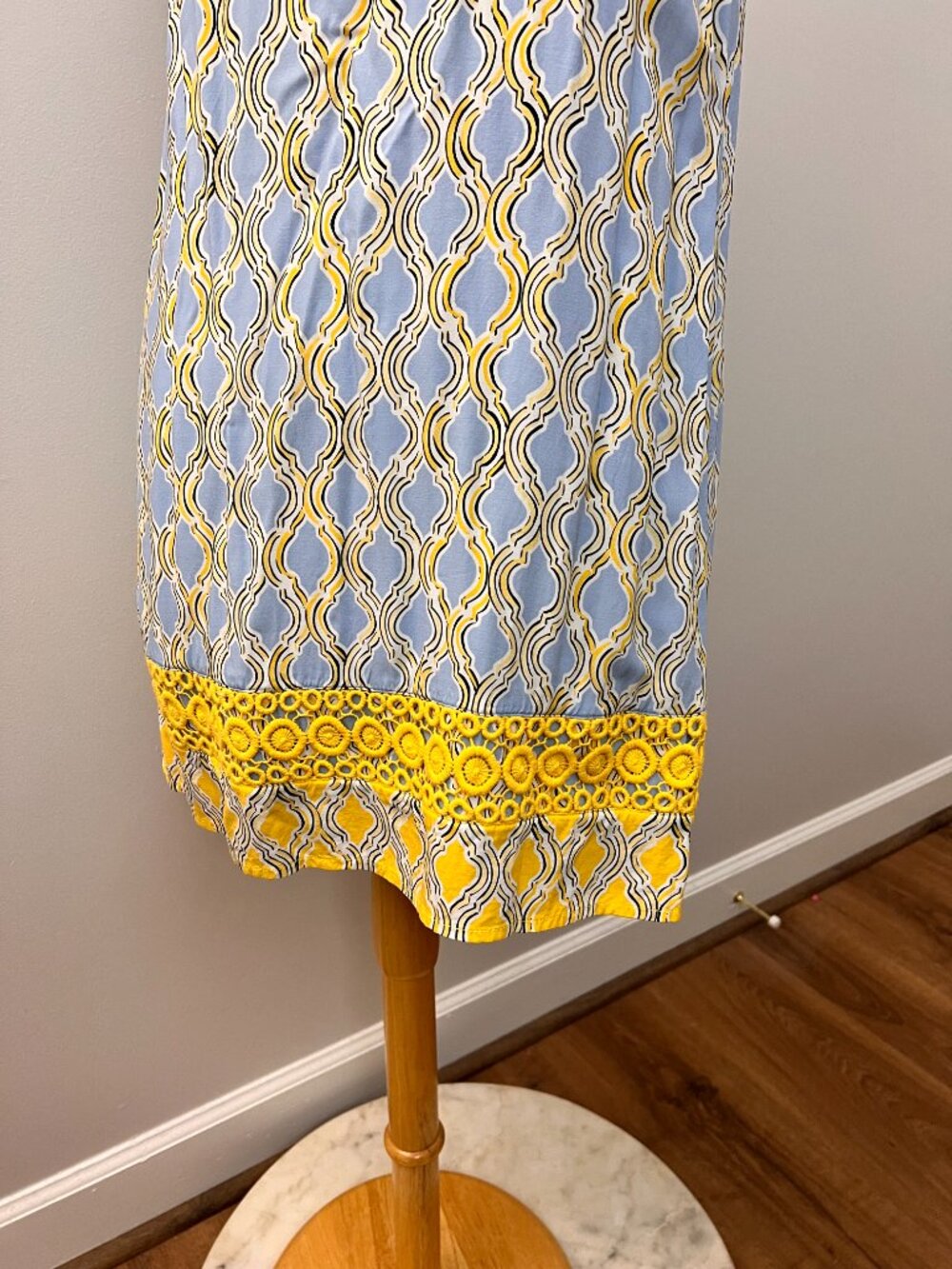 Crown & Ivy Lattice Blue and Yellow Summer Dress / Cover Up Sz SP - Picture 8 of 9